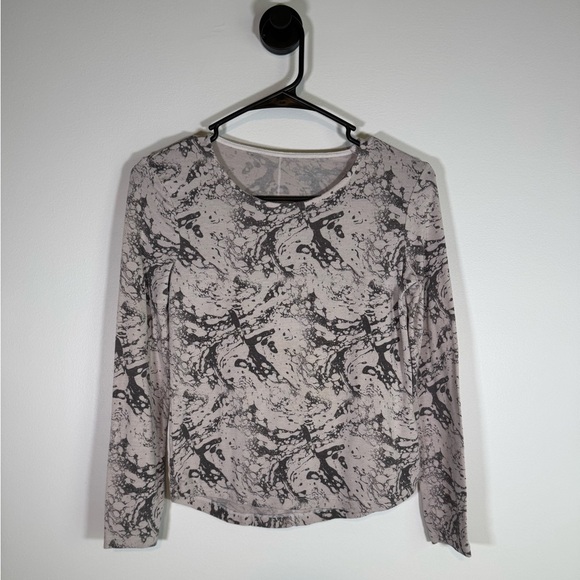 Tops - Y2K Grunge Marble Print Long Sleeve Top